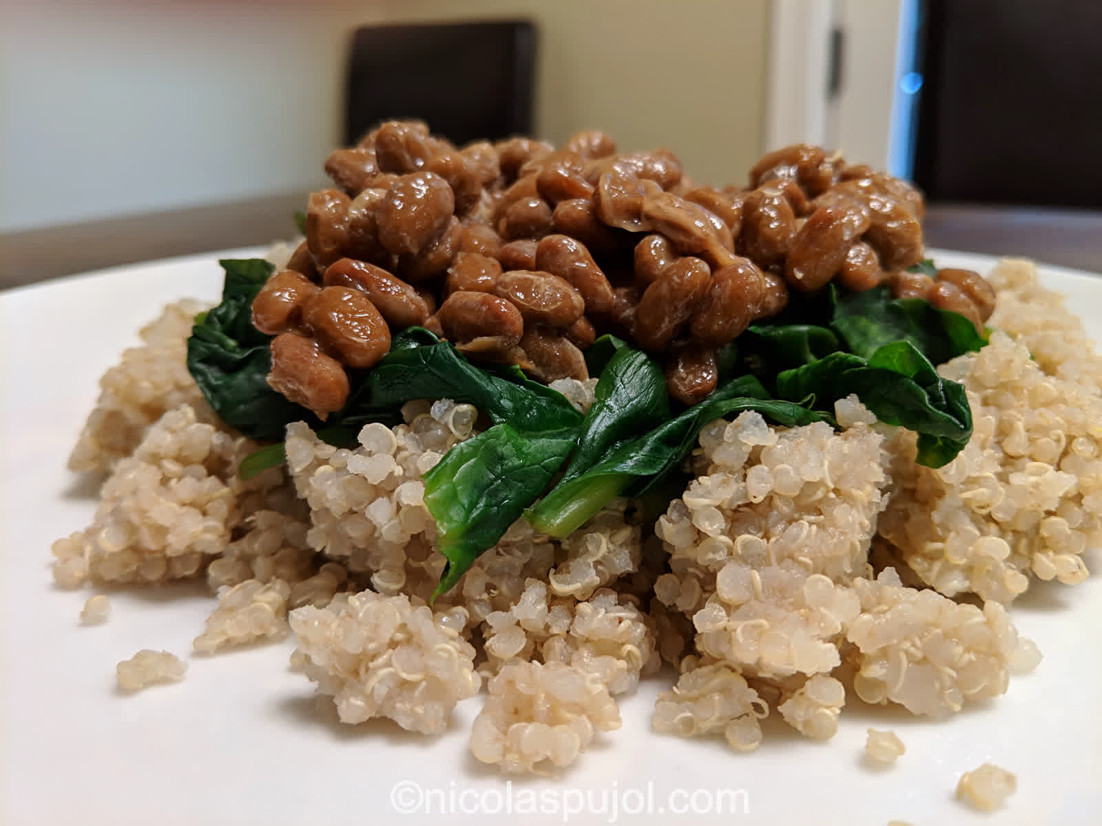 Spicy Natto On Bed Of Spinach And Quinoa Natto Nicolaspujol Com